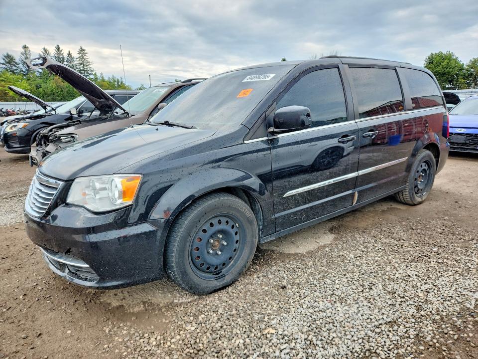 64896286 :رقم المزاد ، 2C4RC1CG7GR118740 vin ، 2016 Chrysler Town & Country مزاد بيع