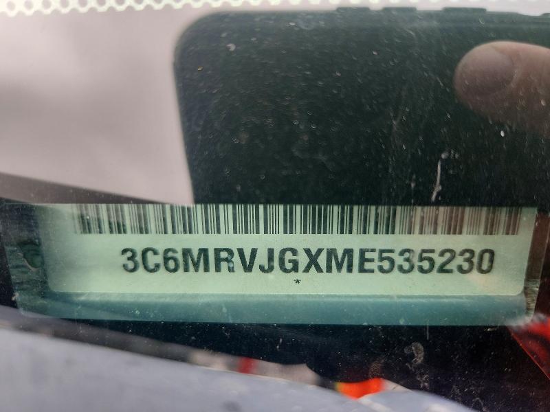 64186526 :رقم المزاد ، 3C6MRVJGXME535230 vin ، 2021 Ram Promaster 3500 مزاد بيع