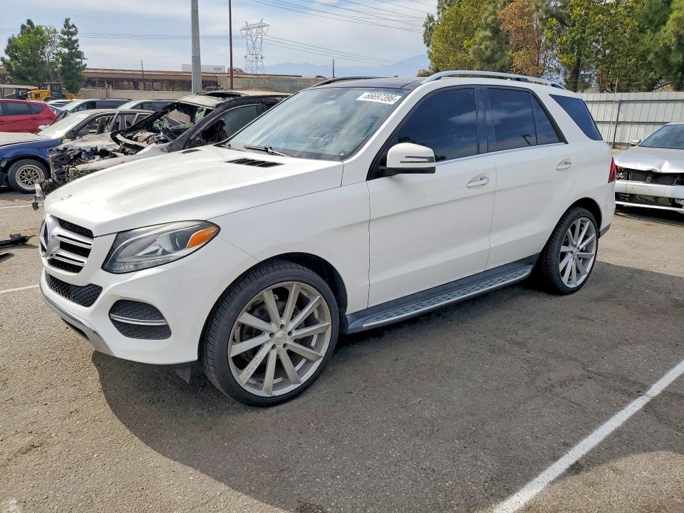 2016 Mercedes-benz Gle მანქანა იყიდება აუქციონზე, vin: 4JGDA5JB8GA624611, აუქციონის ნომერი: 66697396