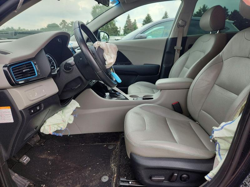 65354056 :رقم المزاد ، KNDCE3LC7H5047742 vin ، 2017 Kia Niro مزاد بيع