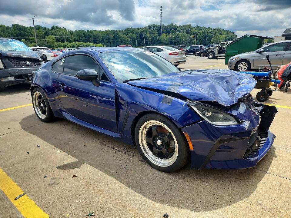 Продаж на аукціоні авто 2023 Toyota Gr 86, vin: JF1ZNBE12P9754986, номер лоту: 65922976
