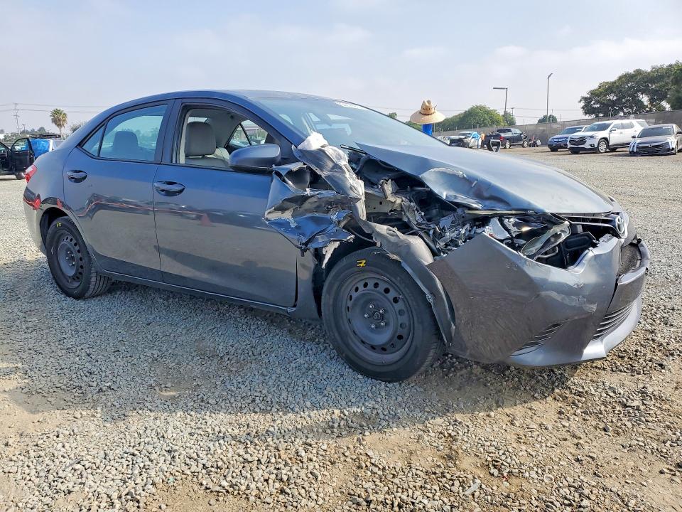 Продаж на аукціоні авто 2015 Toyota Corolla, vin: 5YFBURHE2FP194854, номер лоту: 63876056