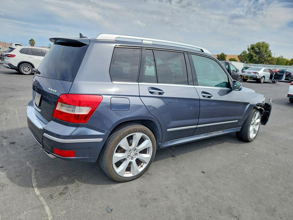67020036 :رقم المزاد ، WDCGG8HB0BF663321 vin ، 2011 Mercedes-benz Glk مزاد بيع