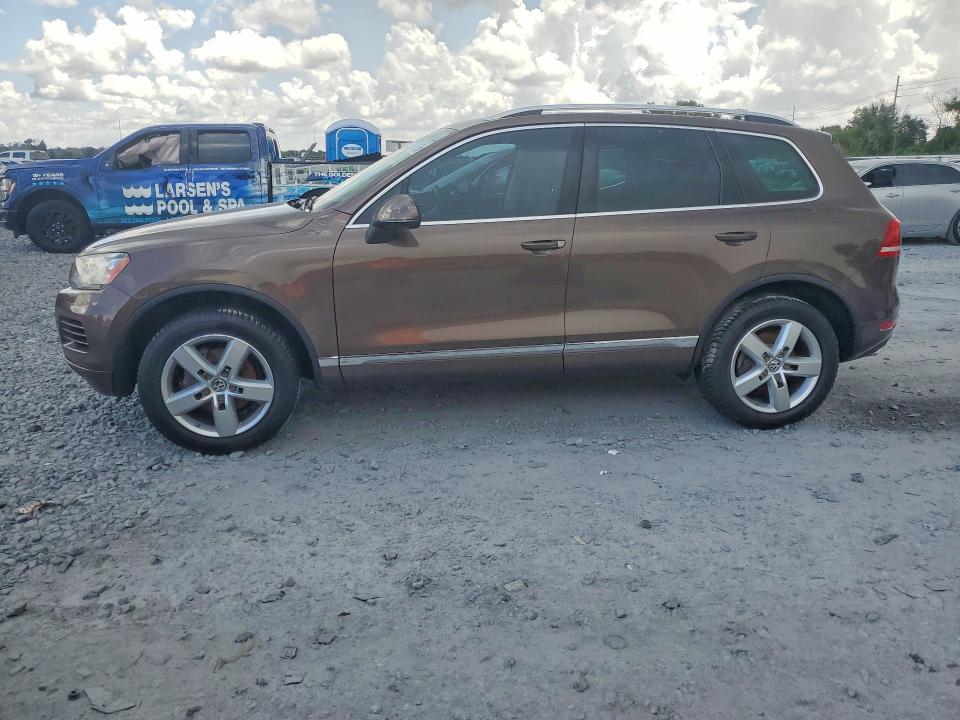 Продаж на аукціоні авто 2014 Volkswagen Touareg, vin: WVGEP9BP9ED008822, номер лоту: 66547696