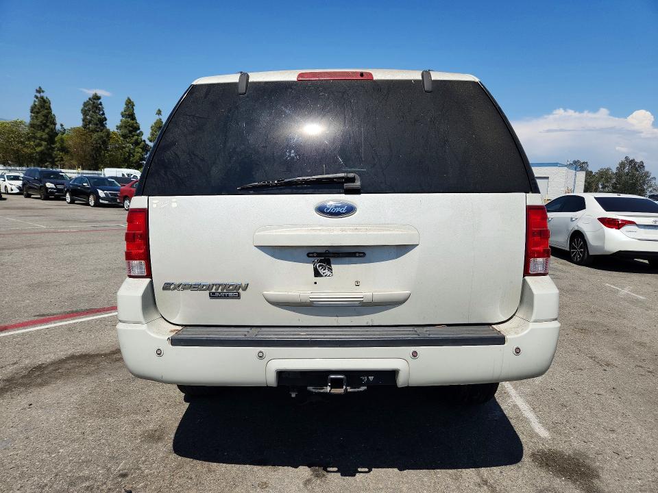 Продажа на аукционе авто 2006 Ford Expedition, vin: 1FMFU19566LA99073, номер лота: 63847016