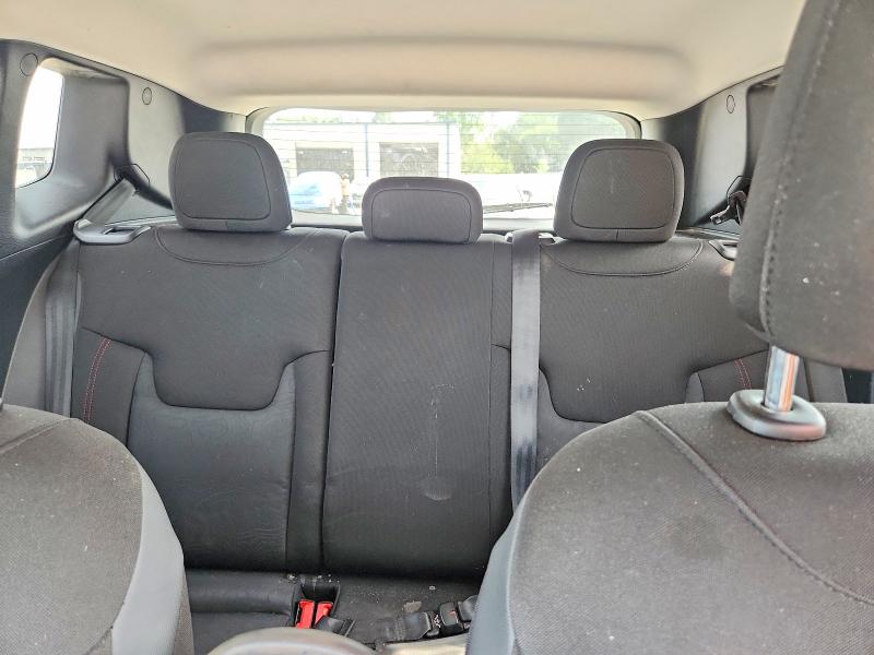64817306 :رقم المزاد ، ZACCJBCT4GPD39120 vin ، 2016 Jeep Renegade مزاد بيع