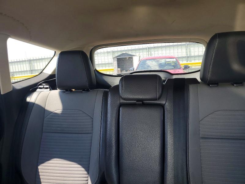 63909236 :رقم المزاد ، 1FMCU0GD2KUA80788 vin ، 2019 Ford Escape مزاد بيع