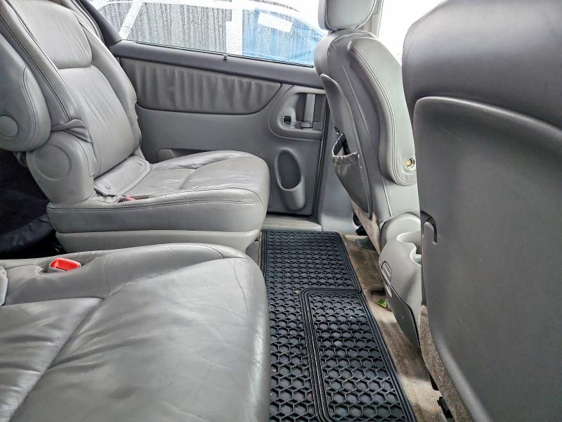 2005 Toyota Sienna მანქანა იყიდება აუქციონზე, vin: 5TDZA23C55S230885, აუქციონის ნომერი: 66987916