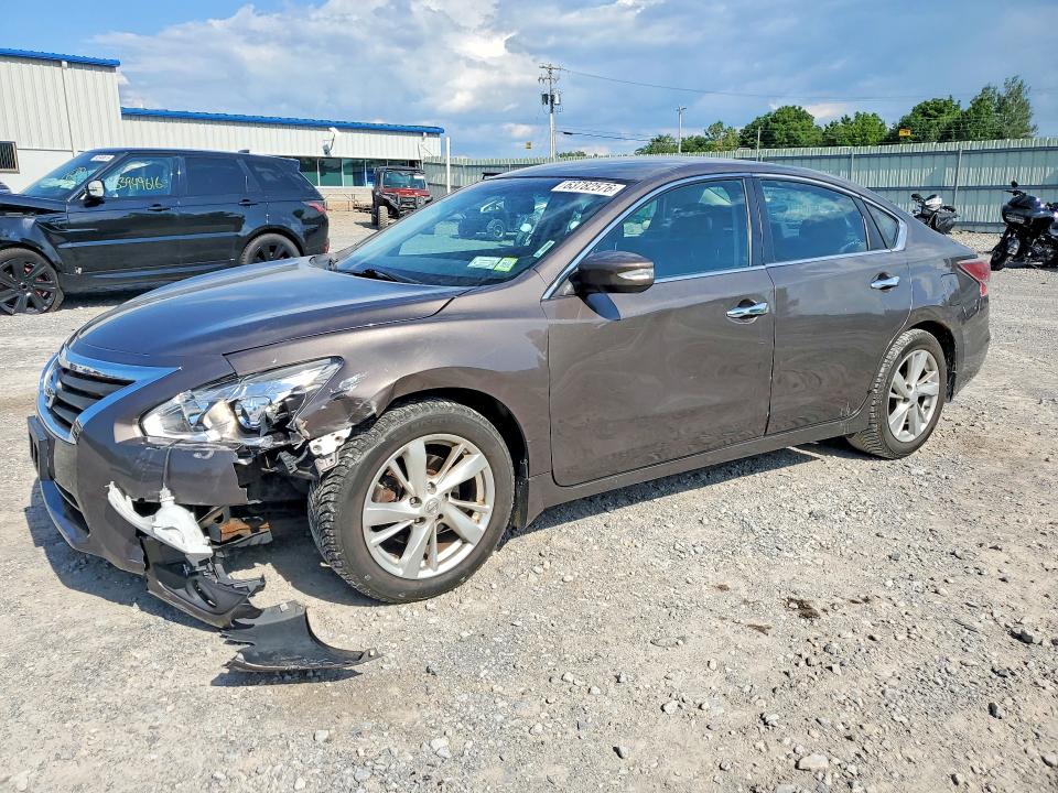 63782576 :رقم المزاد ، 1N4AL3AP7FC470063 vin ، 2015 Nissan Altima مزاد بيع