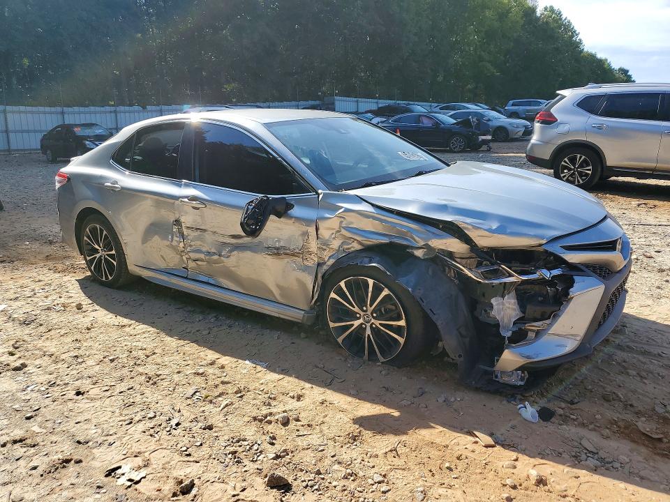 Продаж на аукціоні авто 2020 Toyota Camry, vin: 4T1G11AK0LU353218, номер лоту: 65464826