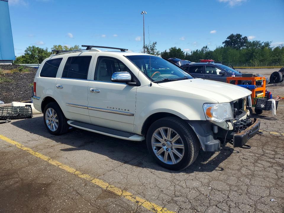 65207946 :رقم المزاد ، 1A8HW582X8F129546 vin ، 2008 Chrysler Aspen مزاد بيع