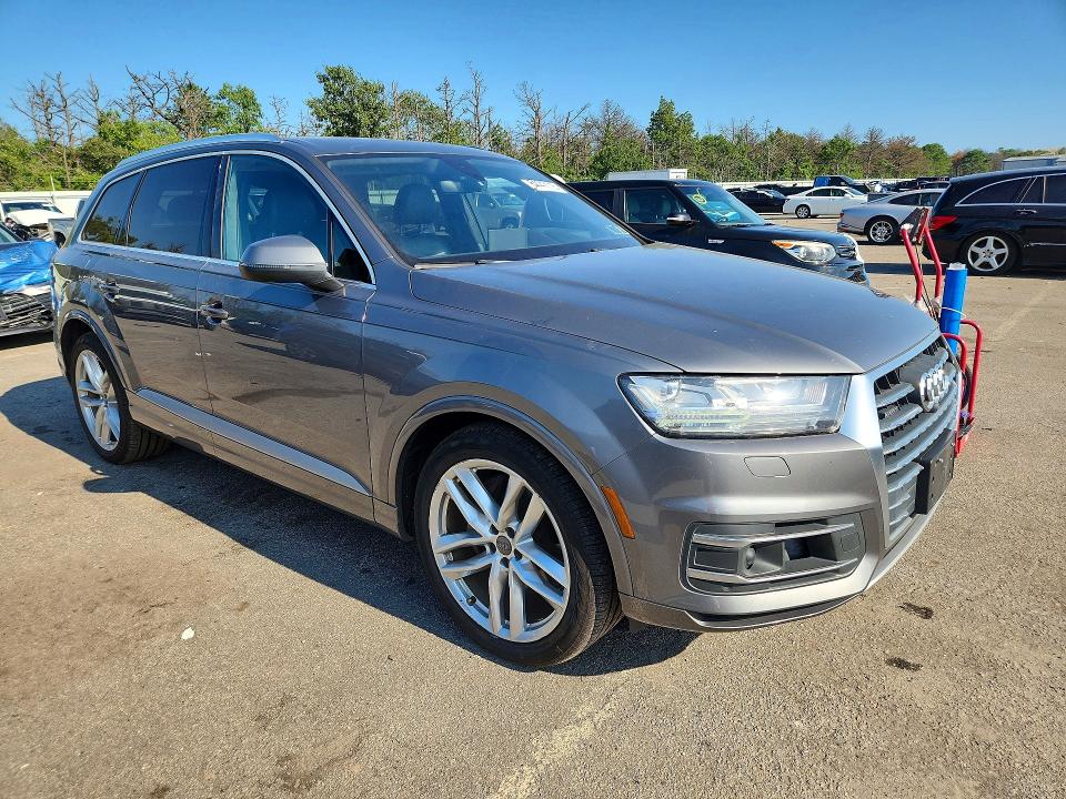 Продажа на аукционе авто 2018 Audi Q7, vin: WA1VAAF76JD024742, номер лота: 64447116