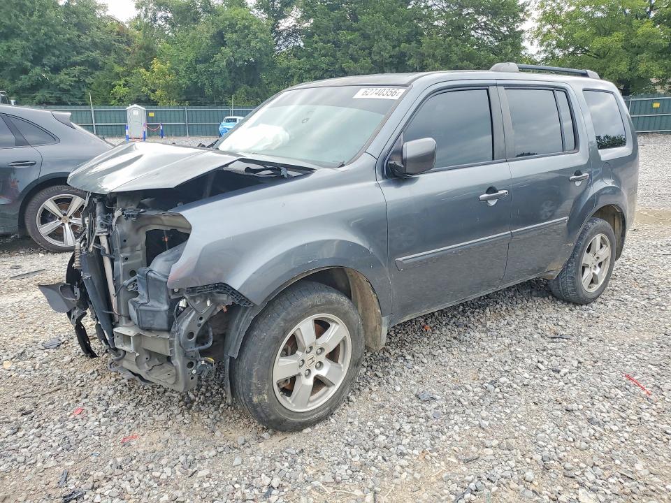 62740356 :رقم المزاد ، 5FNYF3H4XBB017824 vin ، 2011 Honda Pilot مزاد بيع