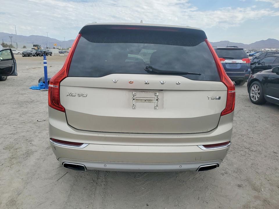 63758676 :رقم المزاد ، YV4A22PL8J1198636 vin ، 2018 Volvo Xc90 مزاد بيع