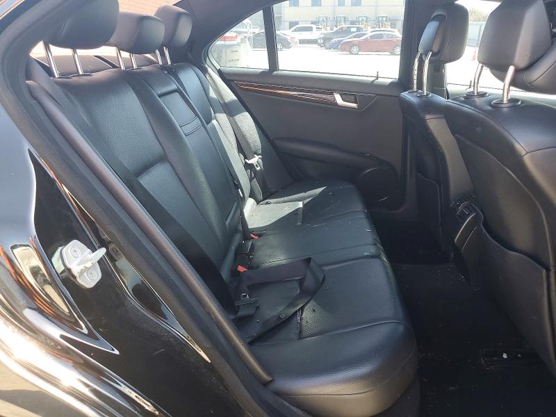 Продаж на аукціоні авто 2012 Mercedes-benz C, vin: WDDGF8BB8CR208577, номер лоту: 65321516