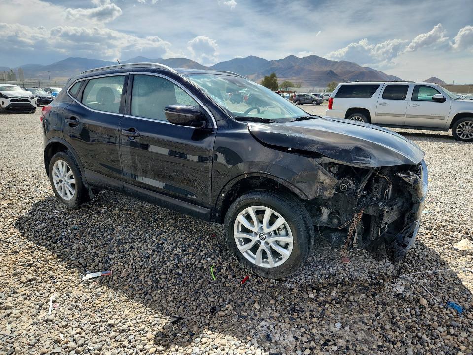 65827976 :رقم المزاد ، JN1BJ1BW7MW421801 vin ، 2021 Nissan Rogue Sport مزاد بيع