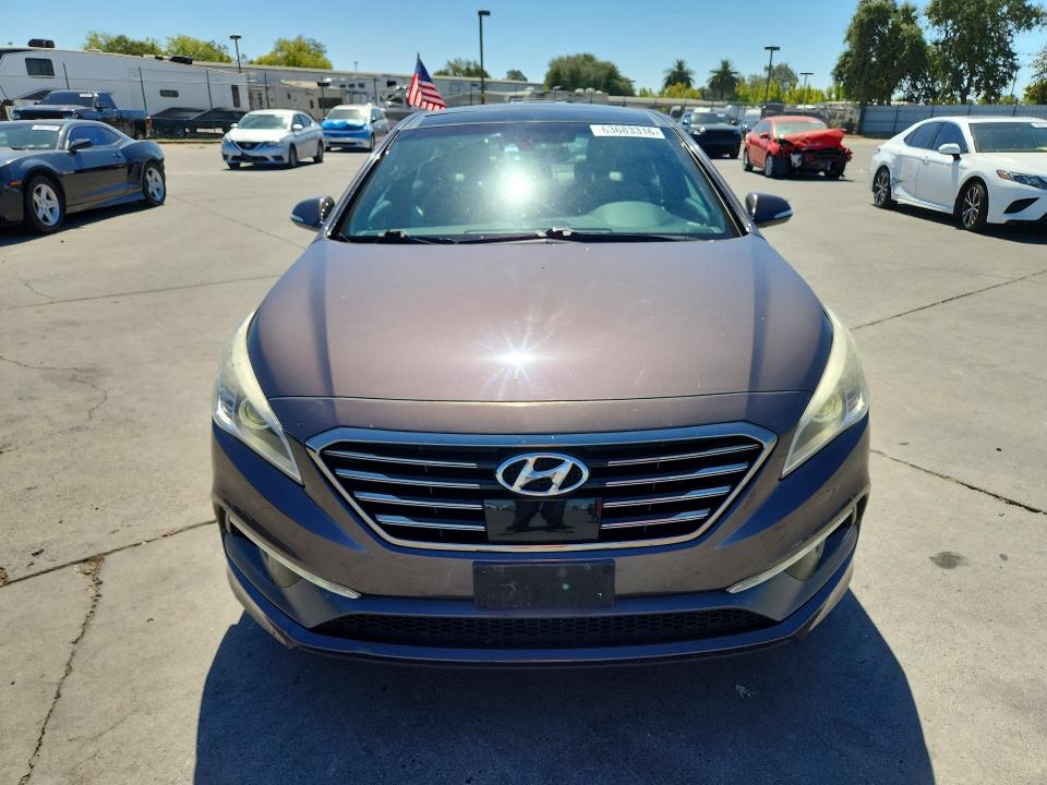 63683316 :رقم المزاد ، 5NPE34AB3FH239607 vin ، 2015 Hyundai Sonata مزاد بيع