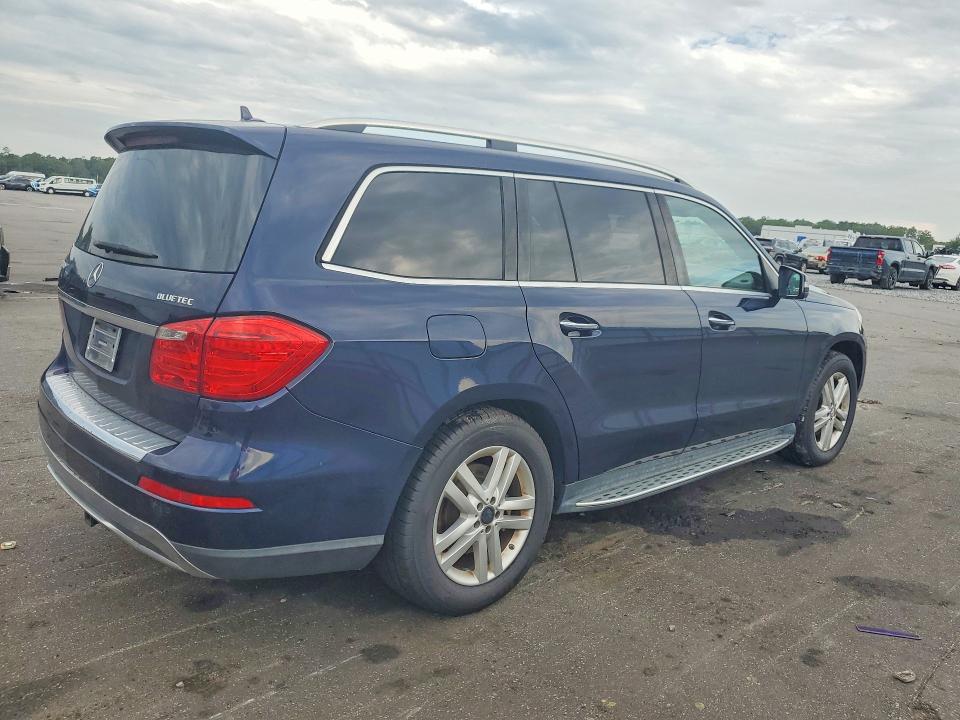 66320326 :رقم المزاد ، 4JGDF2EE8FA550769 vin ، 2015 Mercedes-benz Gl مزاد بيع