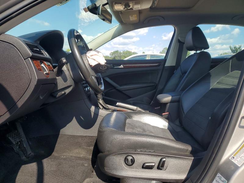 2012 Volkswagen Passat მანქანა იყიდება აუქციონზე, vin: 1VWCP7A3XCC004521, აუქციონის ნომერი: 63857016
