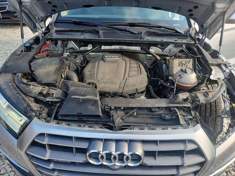 Продаж на аукціоні авто 2018 Audi Q5, vin: WA1CNAFY2J2051243, номер лоту: 64562736