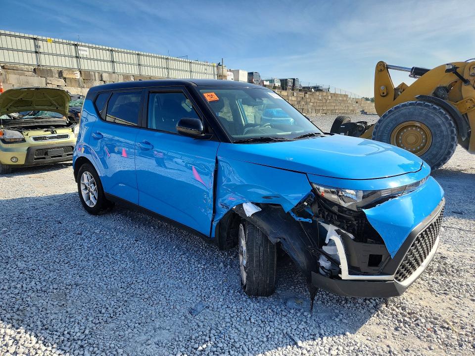 65621946 :رقم المزاد ، KNDJ23AU3S7266446 vin ، 2025 Kia Soul مزاد بيع