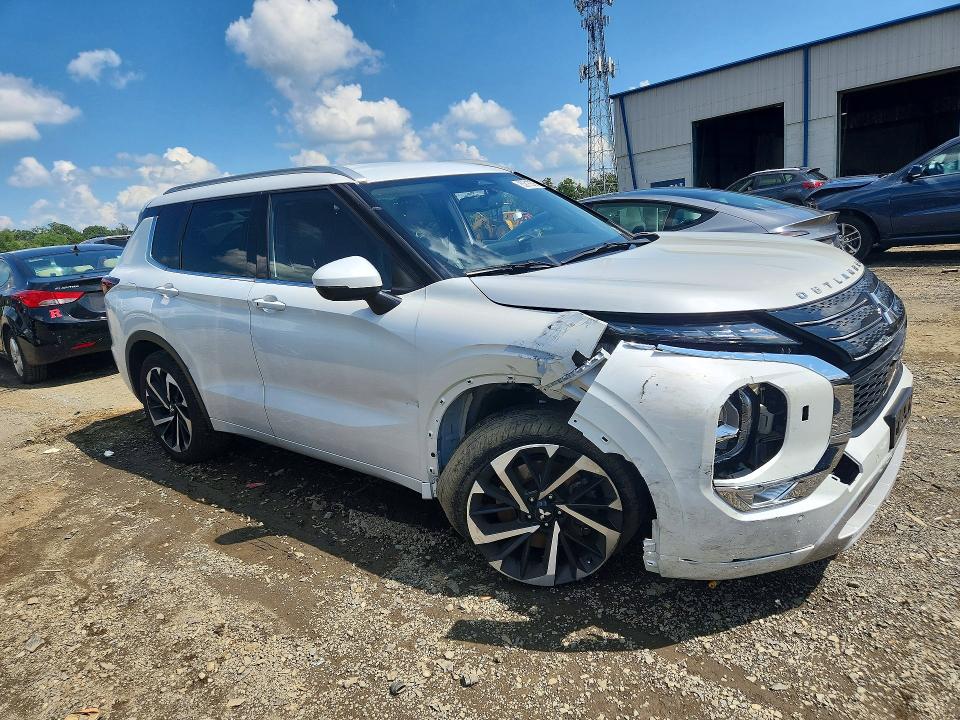 Продажа на аукционе авто 2022 Mitsubishi Outlander, vin: JA4J4VA80NZ060819, номер лота: 63915536