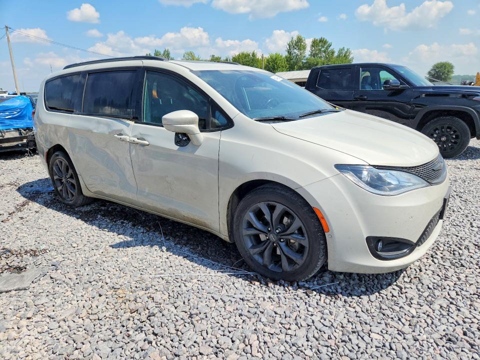 Продажа на аукционе авто 2019 Chrysler Pacifica, vin: 2C4RC1EG7KR746612, номер лота: 66442006