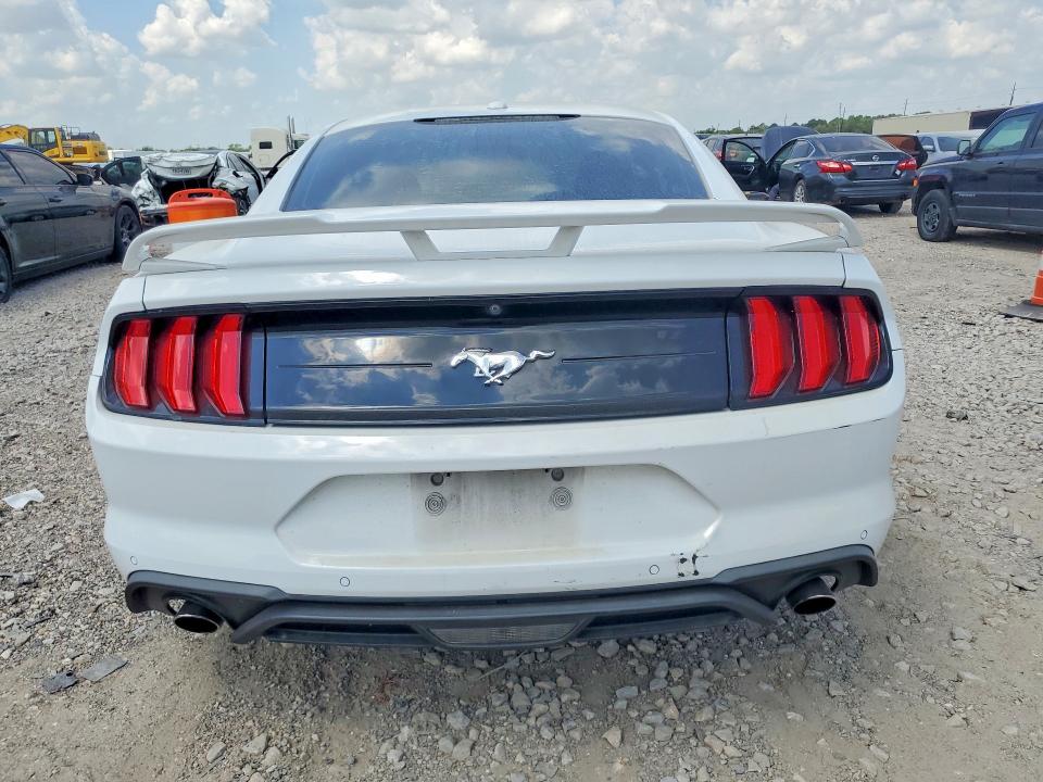 Продаж на аукціоні авто 2018 Ford Mustang, vin: 1FA6P8THXJ5175646, номер лоту: 63523636