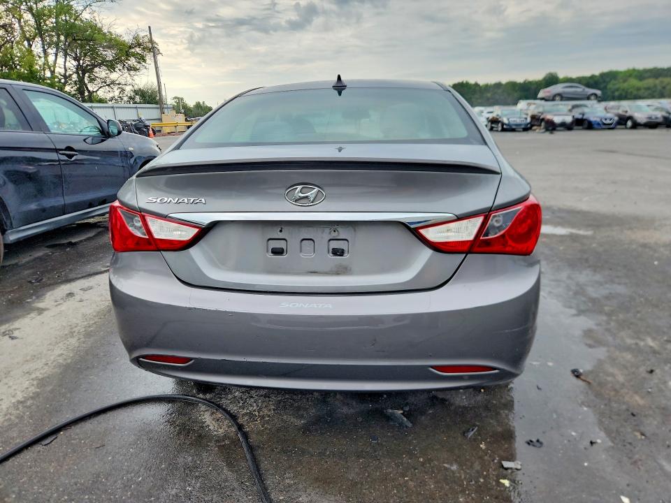 65524866 :رقم المزاد ، 5NPEB4AC3DH751781 vin ، 2013 Hyundai Sonata مزاد بيع