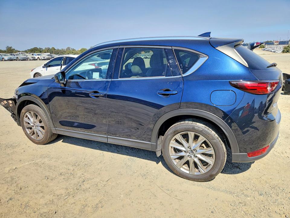 Продажа на аукционе авто 2021 Mazda Cx-5, vin: JM3KFBDM0M1439156, номер лота: 64258126