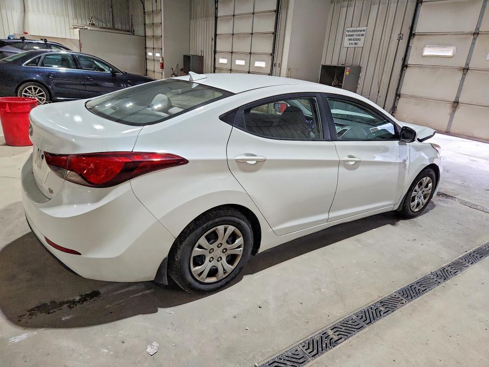 2016 Hyundai Elantra მანქანა იყიდება აუქციონზე, vin: 5NPDH4AE1GH693623, აუქციონის ნომერი: 64433176