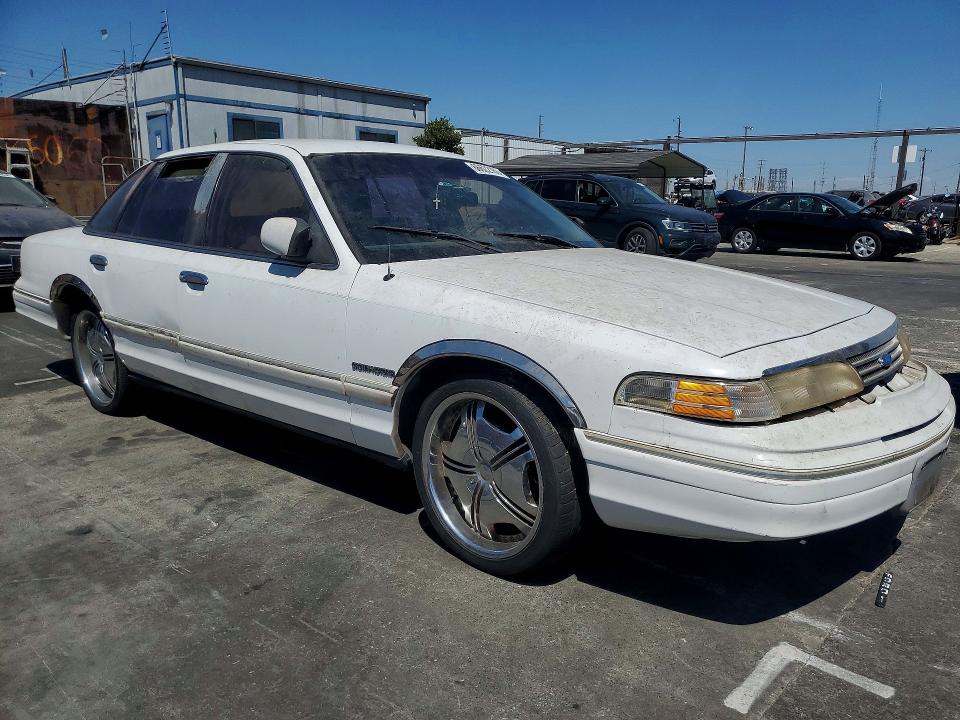 1993 Ford Crown Victoria მანქანა იყიდება აუქციონზე, vin: 2FALP74WXPX134533, აუქციონის ნომერი: 66622186