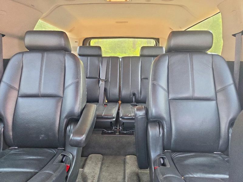 Продажа на аукционе авто 2009 Gmc Yukon Xl, vin: 1GKFK36329R159672, номер лота: 64611556