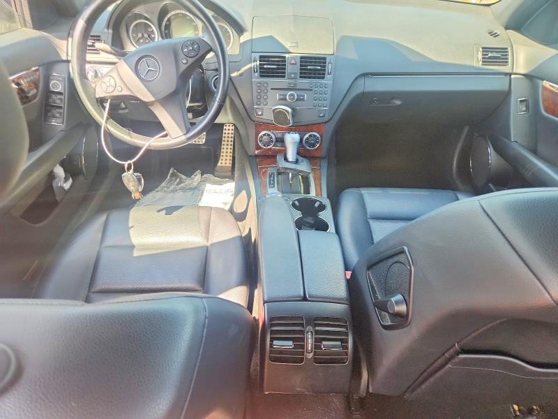 65649806 :رقم المزاد ، WDDGF8BB7AR123341 vin ، 2010 Mercedes-benz C مزاد بيع