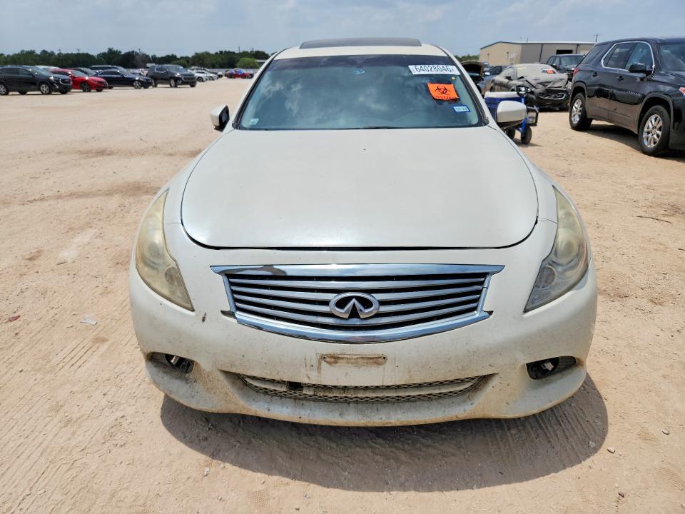 2015 Infiniti Q40 მანქანა იყიდება აუქციონზე, vin: JN1CV6AR2FM650824, აუქციონის ნომერი: 64028046