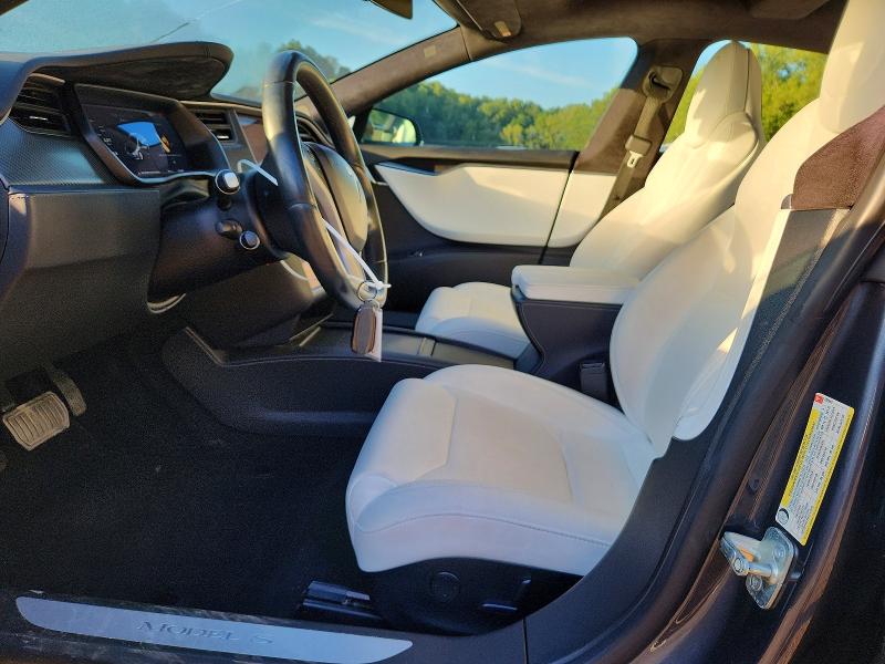 2018 Tesla Model S მანქანა იყიდება აუქციონზე, vin: 5YJSA1E23JF282952, აუქციონის ნომერი: 65183286