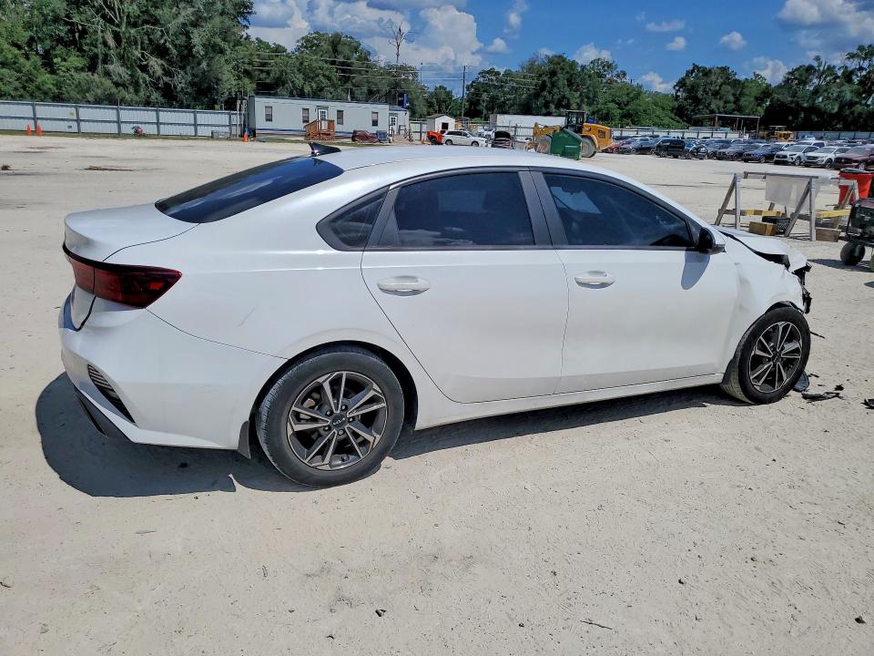 65170966 :رقم المزاد ، 3KPF24AD6PE544453 vin ، 2023 Kia Forte مزاد بيع