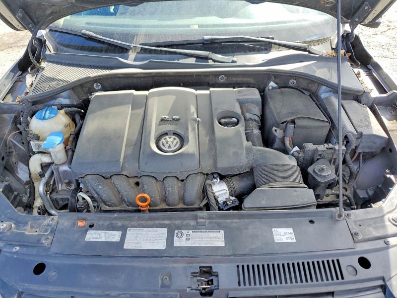 66462556 :رقم المزاد ، 1VWBP7A39DC018813 vin ، 2013 Volkswagen Passat مزاد بيع