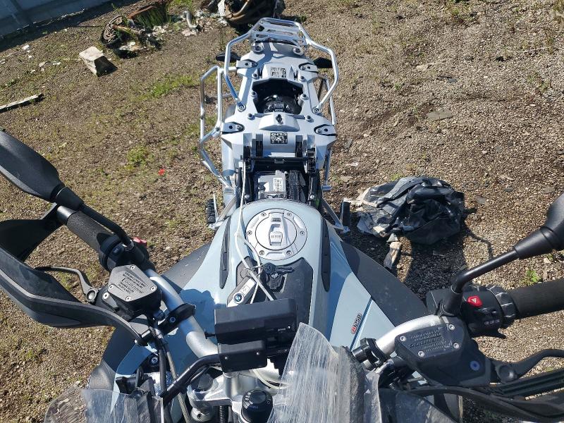 64750286 :رقم المزاد ، WB10M1304P6H78900 vin ، 2023 Bmw R 1250 مزاد بيع