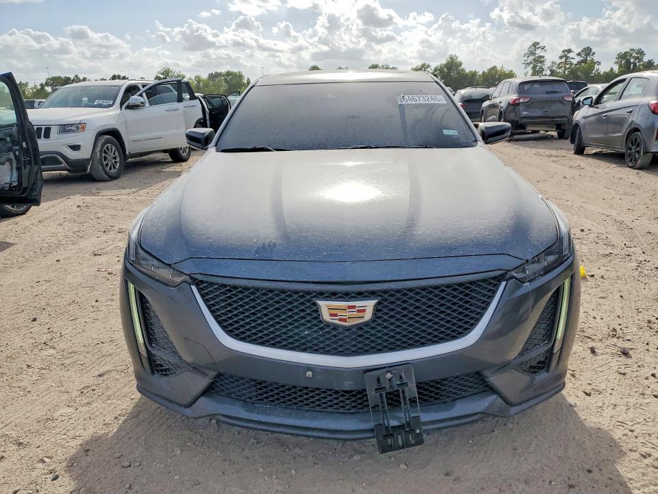 64673246 :رقم المزاد ، 1G6DP5RKXM0135171 vin ، 2021 Cadillac Ct5 مزاد بيع