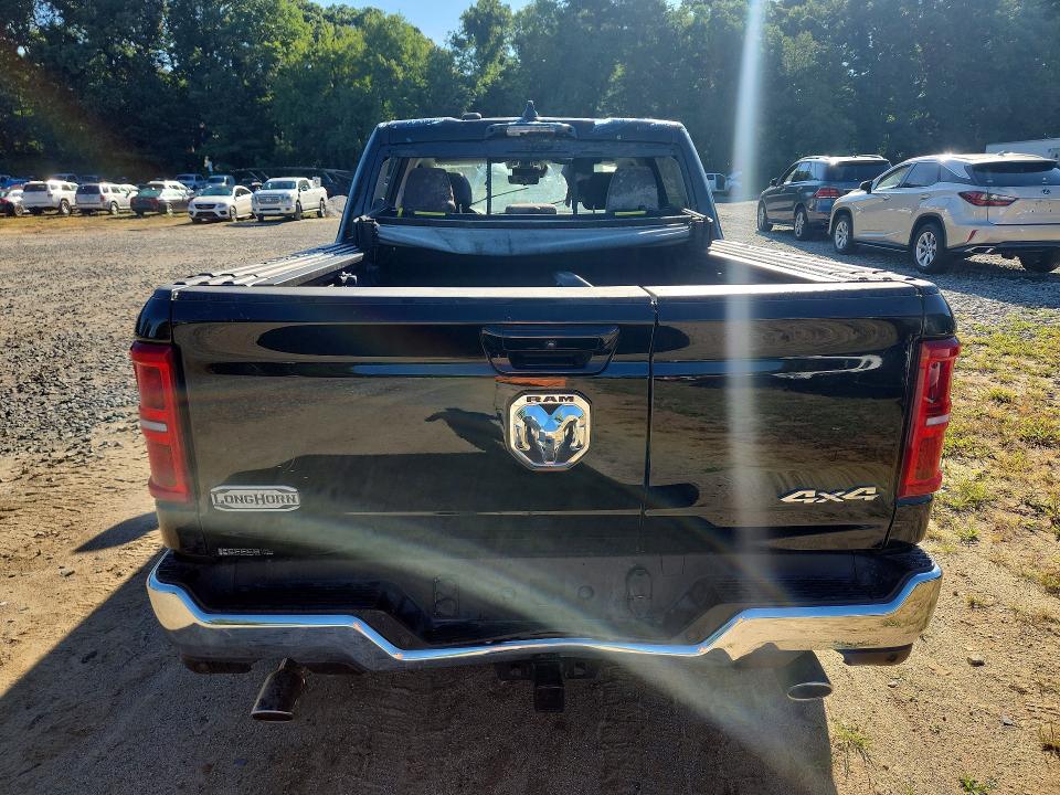 Продажа на аукционе авто 2026 Ram 1500, vin: 1C6SRFHP2TN218846, номер лота: 62564036