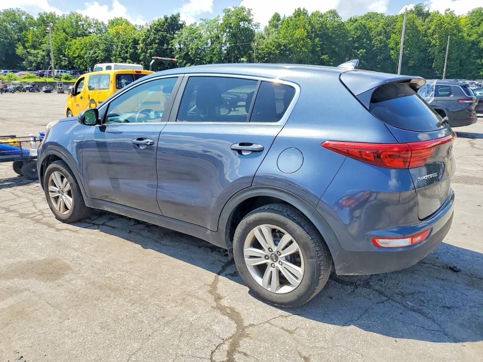 64017926 :رقم المزاد ، KNDPMCAC2H7278186 vin ، 2017 Kia Sportage مزاد بيع