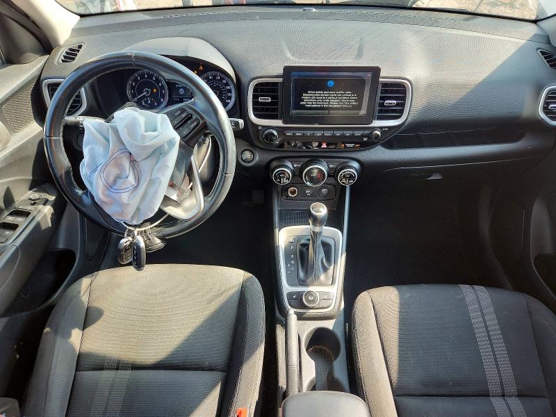 2020 Hyundai Venue მანქანა იყიდება აუქციონზე, vin: KMHRC8A31LU024693, აუქციონის ნომერი: 63054216