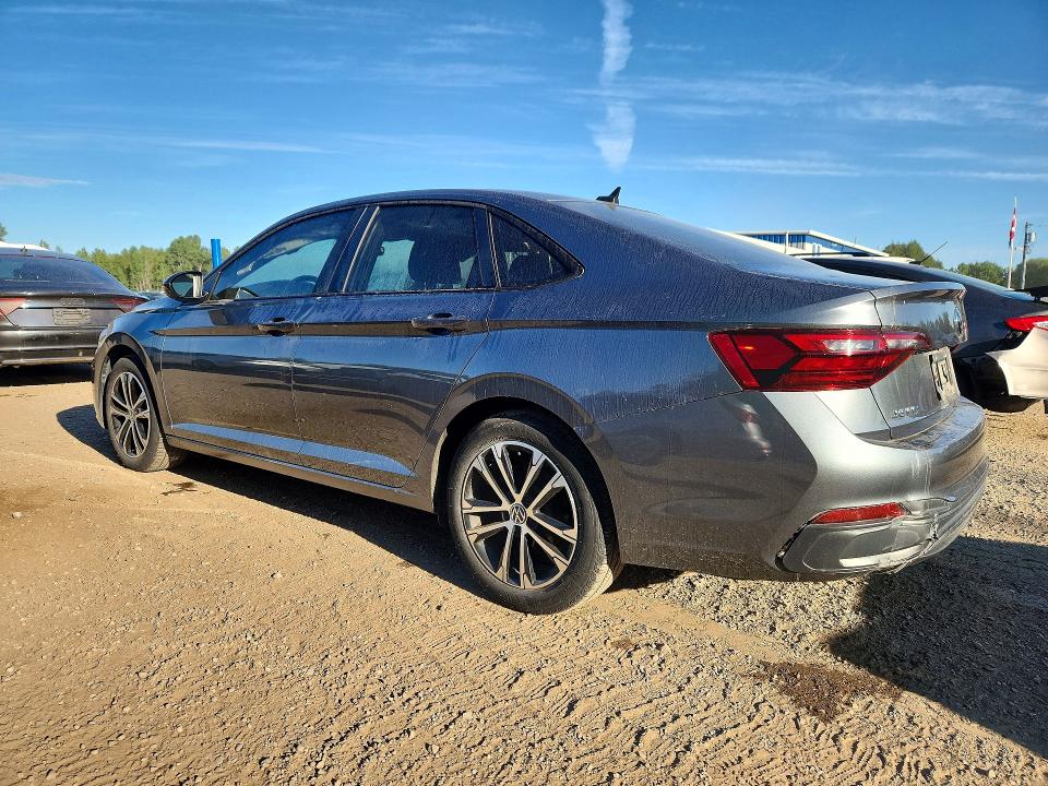 65659416 :رقم المزاد ، 3VWSM7BU3NM025689 vin ، 2022 Volkswagen Jetta مزاد بيع
