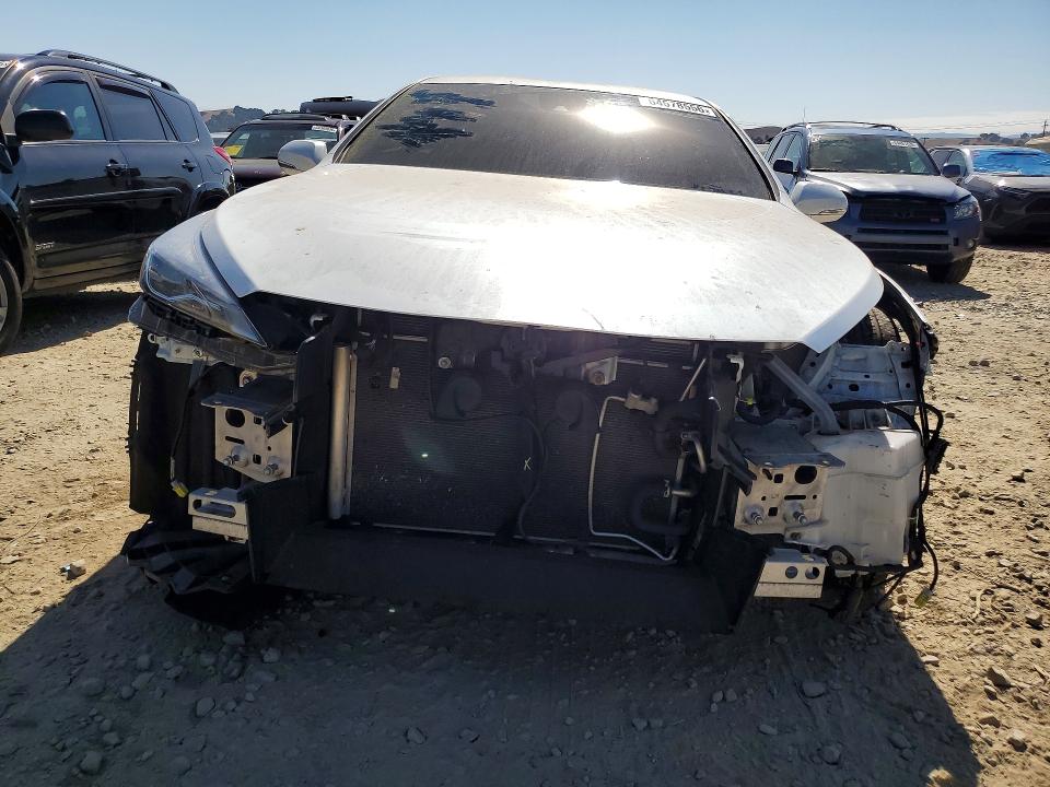 64578556 :رقم المزاد ، JTDAAAAA3MA000587 vin ، 2021 Toyota Mirai مزاد بيع