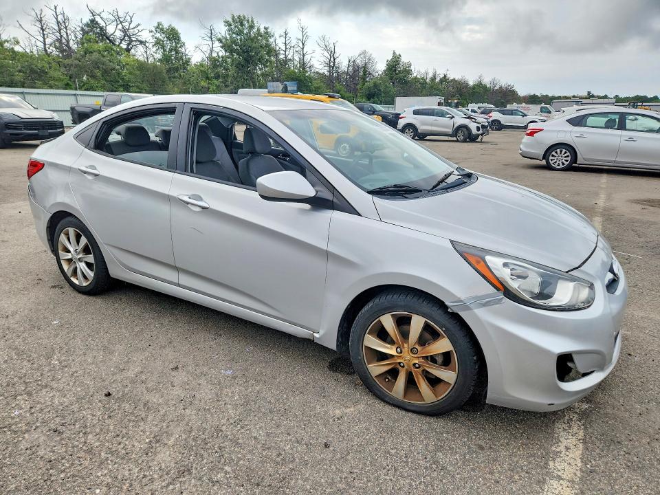 Продажа на аукционе авто 2013 Hyundai Accent, vin: KMHCU4AE1DU489201, номер лота: 67014436