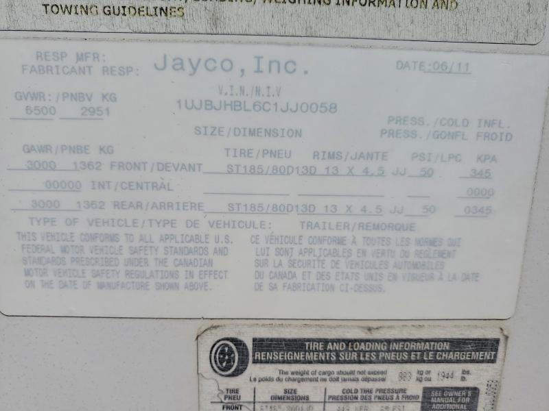 65861316 :رقم المزاد ، 1UJBJHBL6C1JJ0058 vin ، 2012 Jayco Jay Feather مزاد بيع