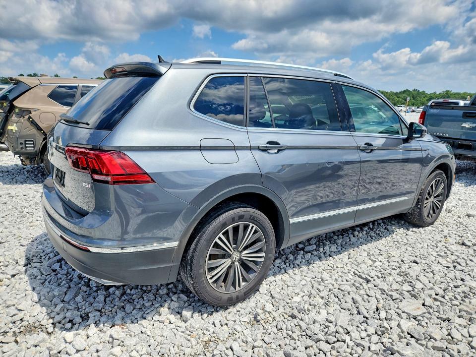 Продаж на аукціоні авто 2018 Volkswagen Tiguan, vin: 3VV3B7AX6JM017008, номер лоту: 65178036