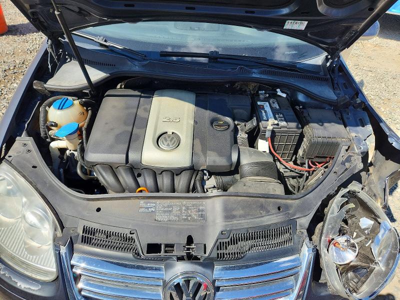 Продажа на аукционе авто 2005 Volkswagen New Jetta, vin: 3VWRG71KX5M645767, номер лота: 64125626