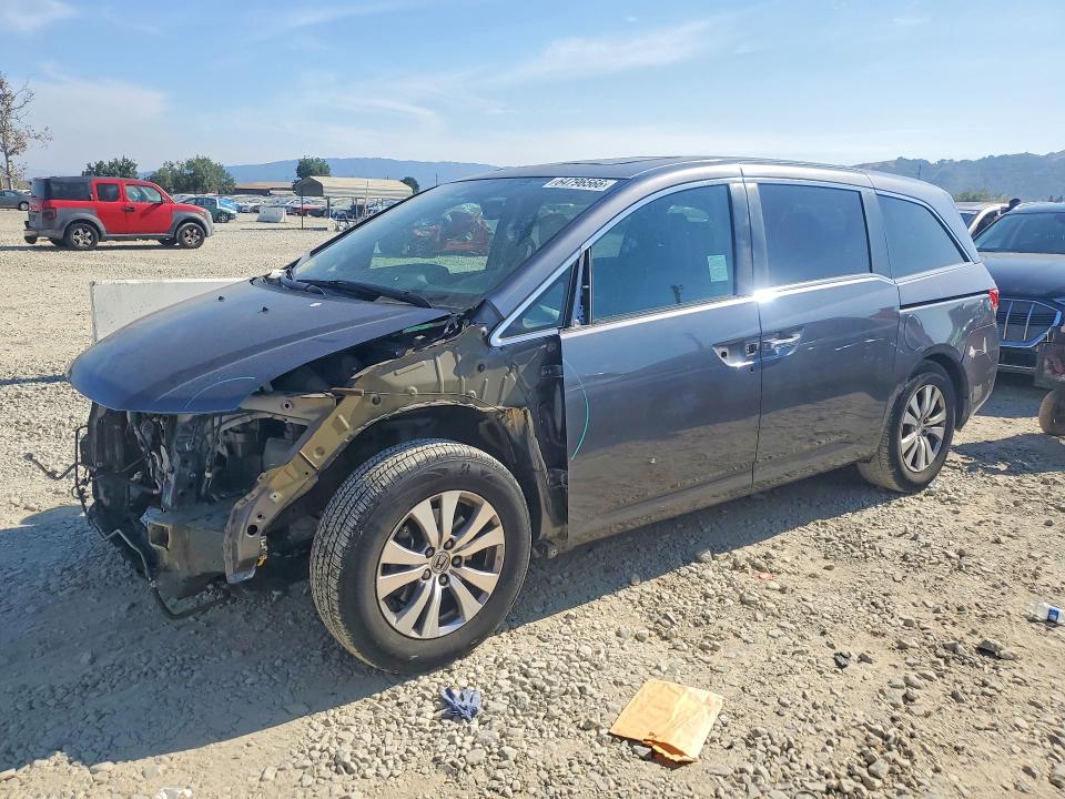 64796566 :رقم المزاد ، 5FNRL5H63EB095229 vin ، 2014 Honda Odyssey مزاد بيع